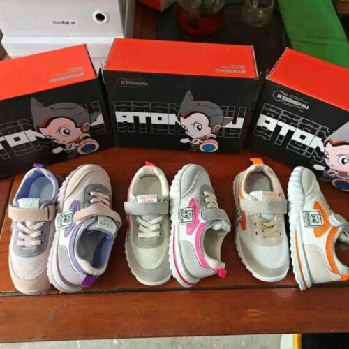 Kids shoes pallets